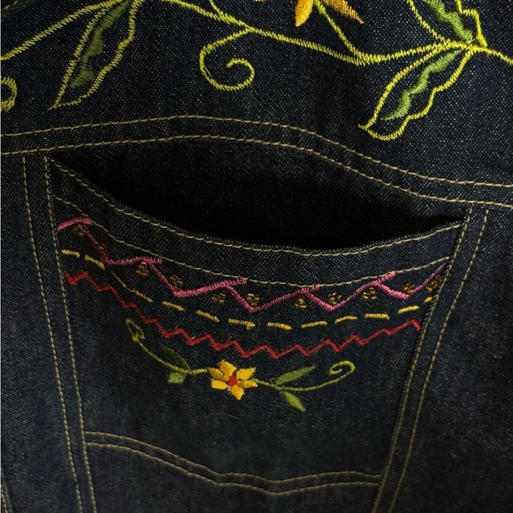 DENIM EMBROIDERED JACKET (FAITH BY CELIA FORRESTER) - Picture 6 of 7